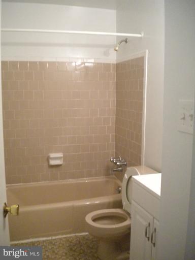 1721 Woodwell Road Silver Spring, MD 20906 - Photo 22 of 24 Hall Bath