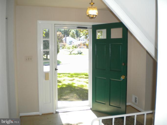 1721 Woodwell Road Silver Spring, MD 20906 - Photo 23 of 24 Foyer