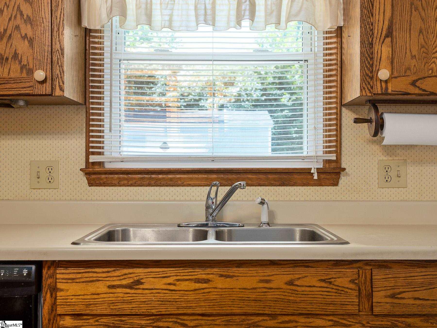 103 Dovefield Drive Inman, SC 29349 - Photo 15 of 32