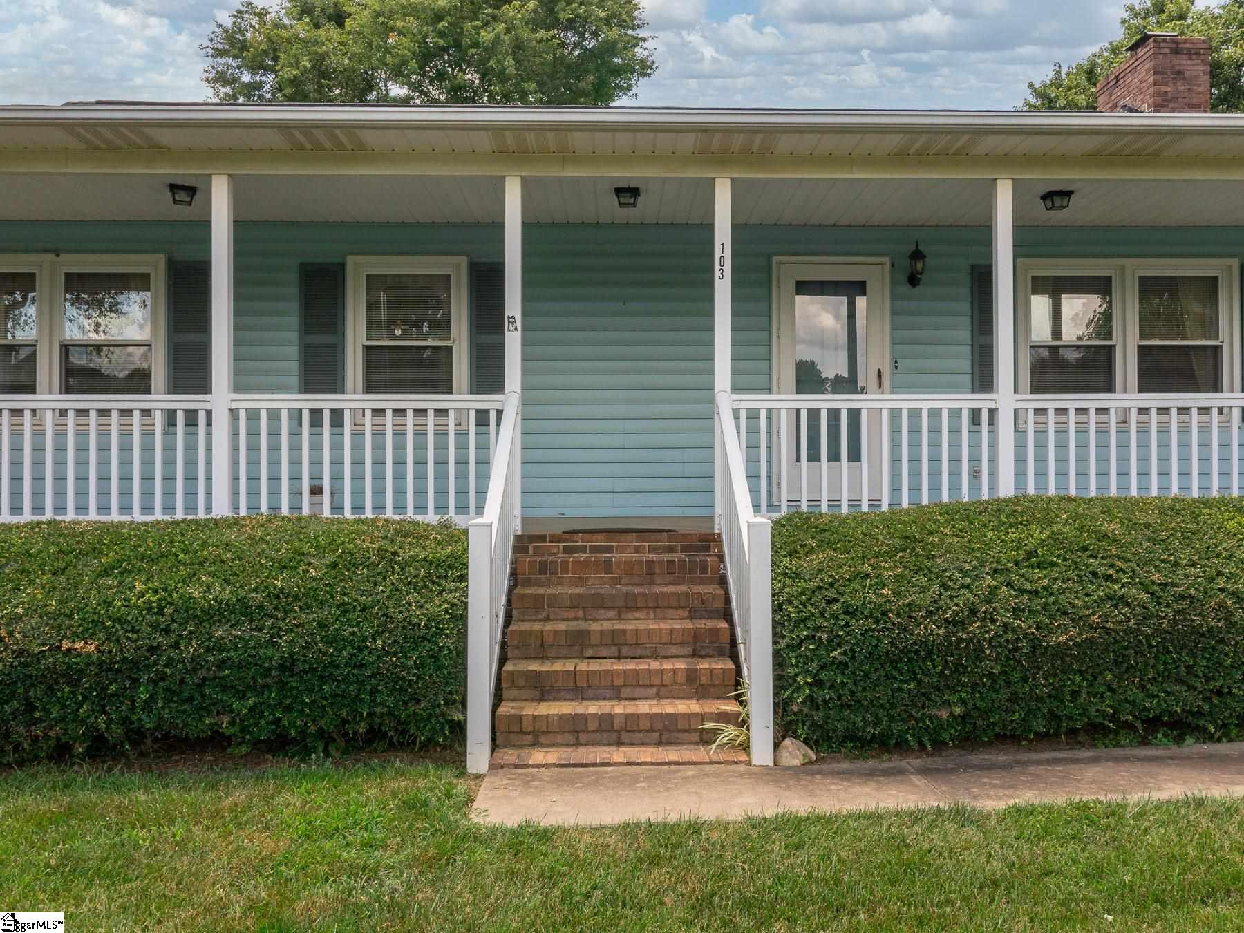 103 Dovefield Drive Inman, SC 29349 - Photo 6 of 32