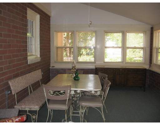 11 Sylvester Road Newton, MA 02465 - Photo 9 of 12