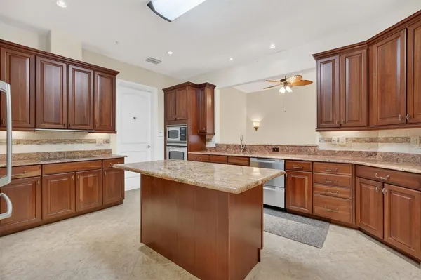 $499,500 | 40 Casa Bella Circle, Unit 1101, Palm Coast, FL 32137