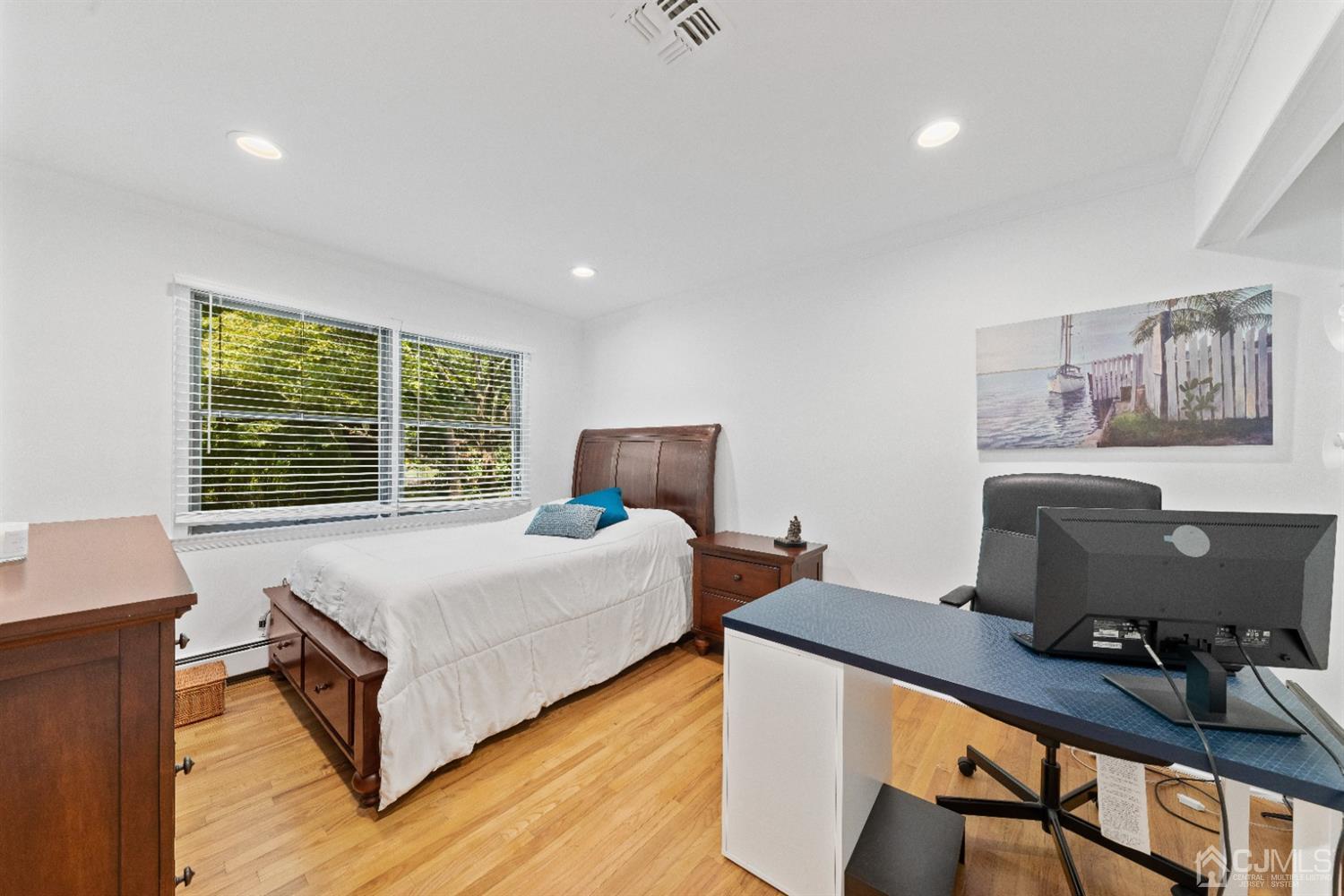 335 Dunhams Corner Road East Brunswick, NJ 08816 - Photo 13 of 23 Gallery Image 13