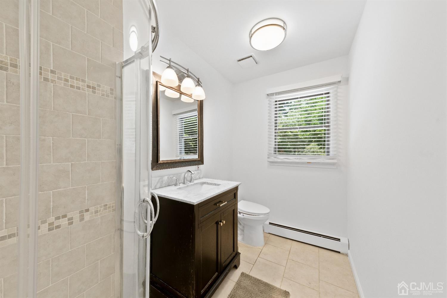 335 Dunhams Corner Road East Brunswick, NJ 08816 - Photo 14 of 23 Gallery Image 14