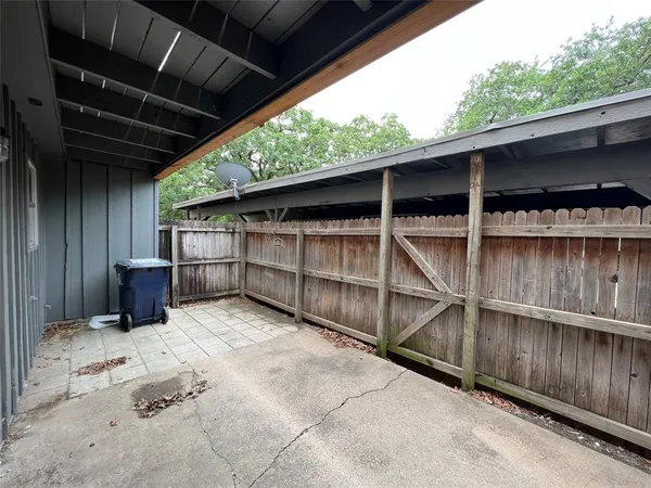 $1,650 | 1908 Camden Court, Unit 3, Denton, TX 76205