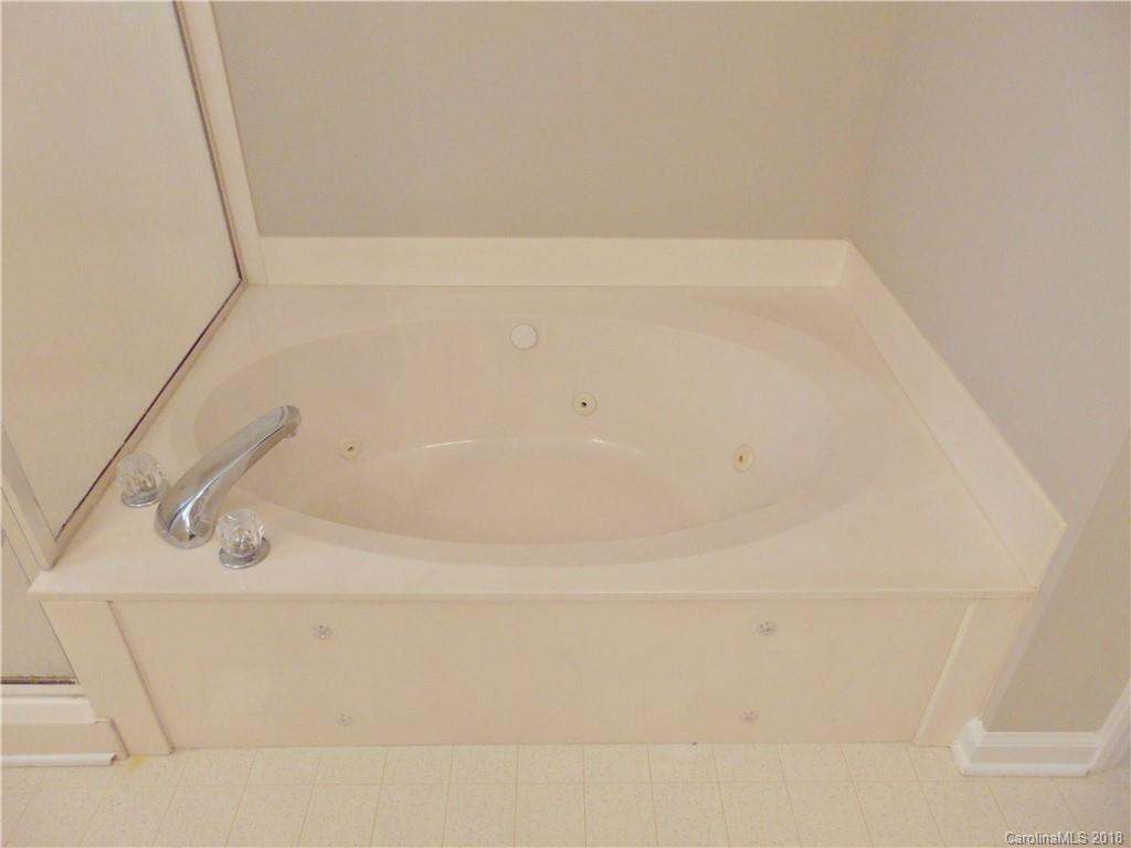 8016 Stevens Mill Road Matthews, NC 28104 - Photo 22 of 33