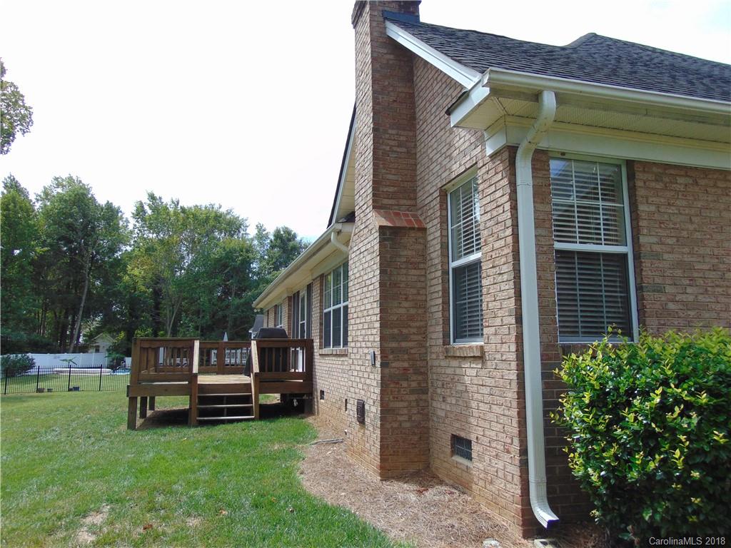 8016 Stevens Mill Road Matthews, NC 28104 - Photo 5 of 33