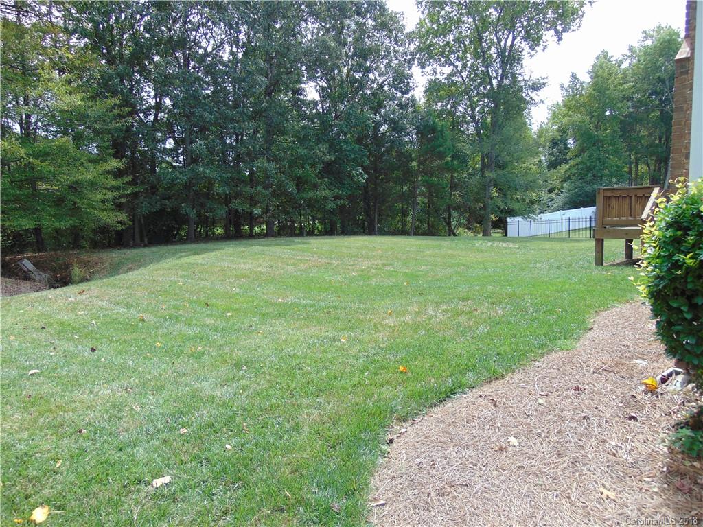 8016 Stevens Mill Road Matthews, NC 28104 - Photo 7 of 33
