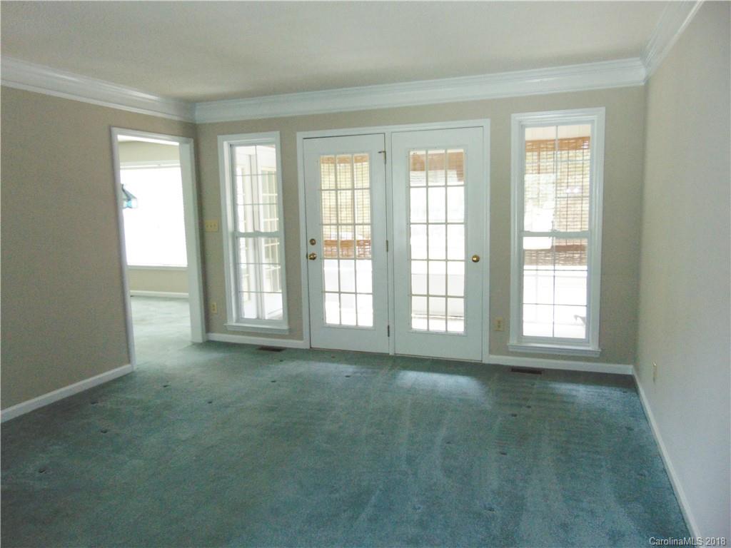 8016 Stevens Mill Road Matthews, NC 28104 - Photo 10 of 33