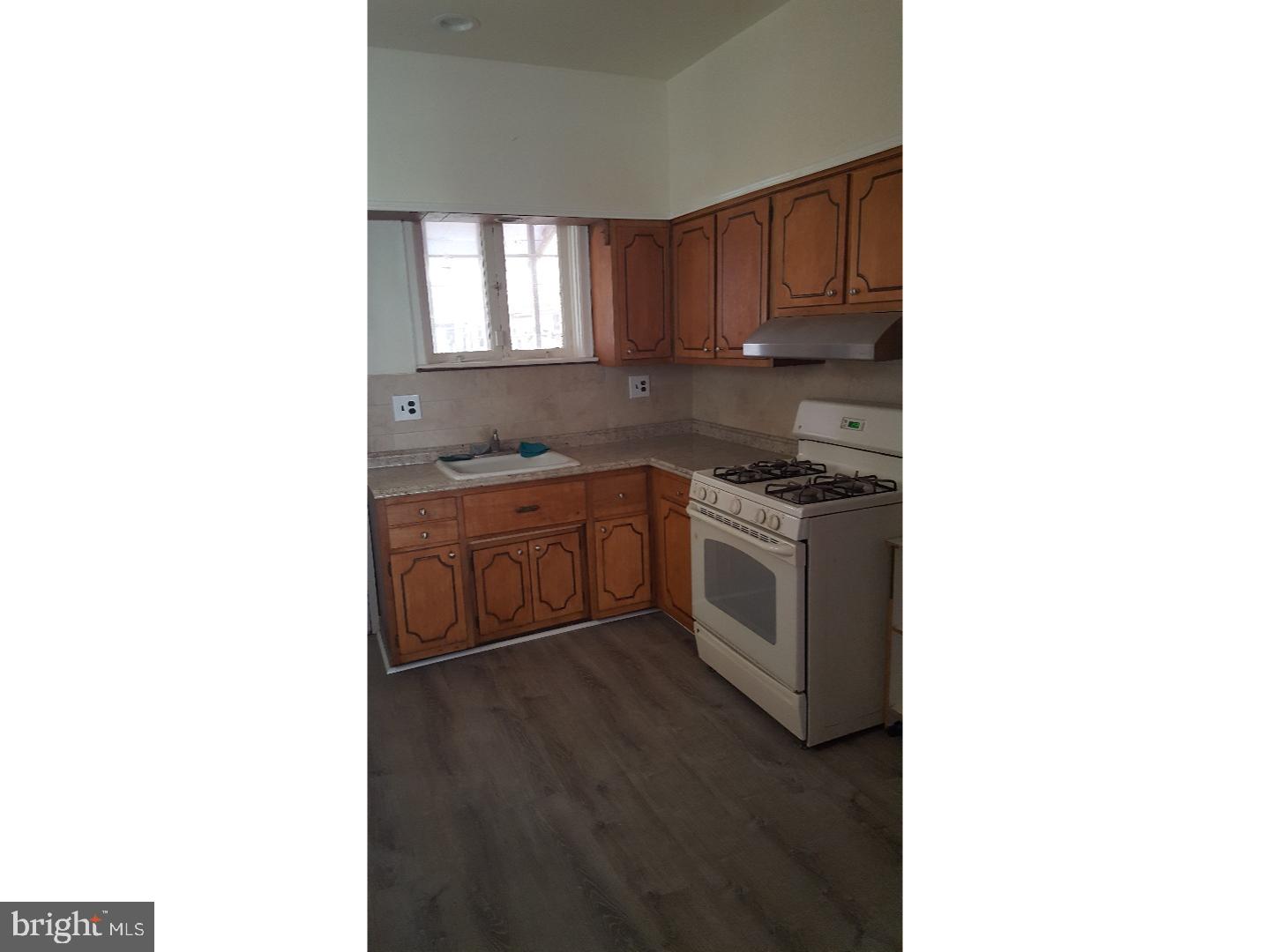 838 Jackson Street Philadelphia, PA 19148 - Photo 8 of 12
