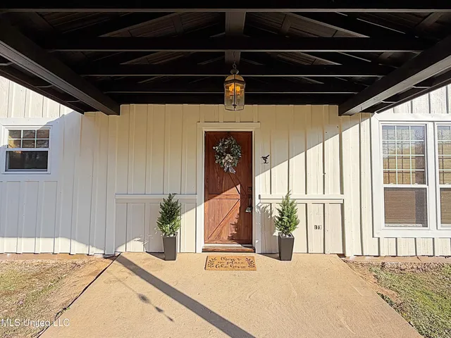 $188,000 | 1530 Highway 35, Carthage, MS 39051