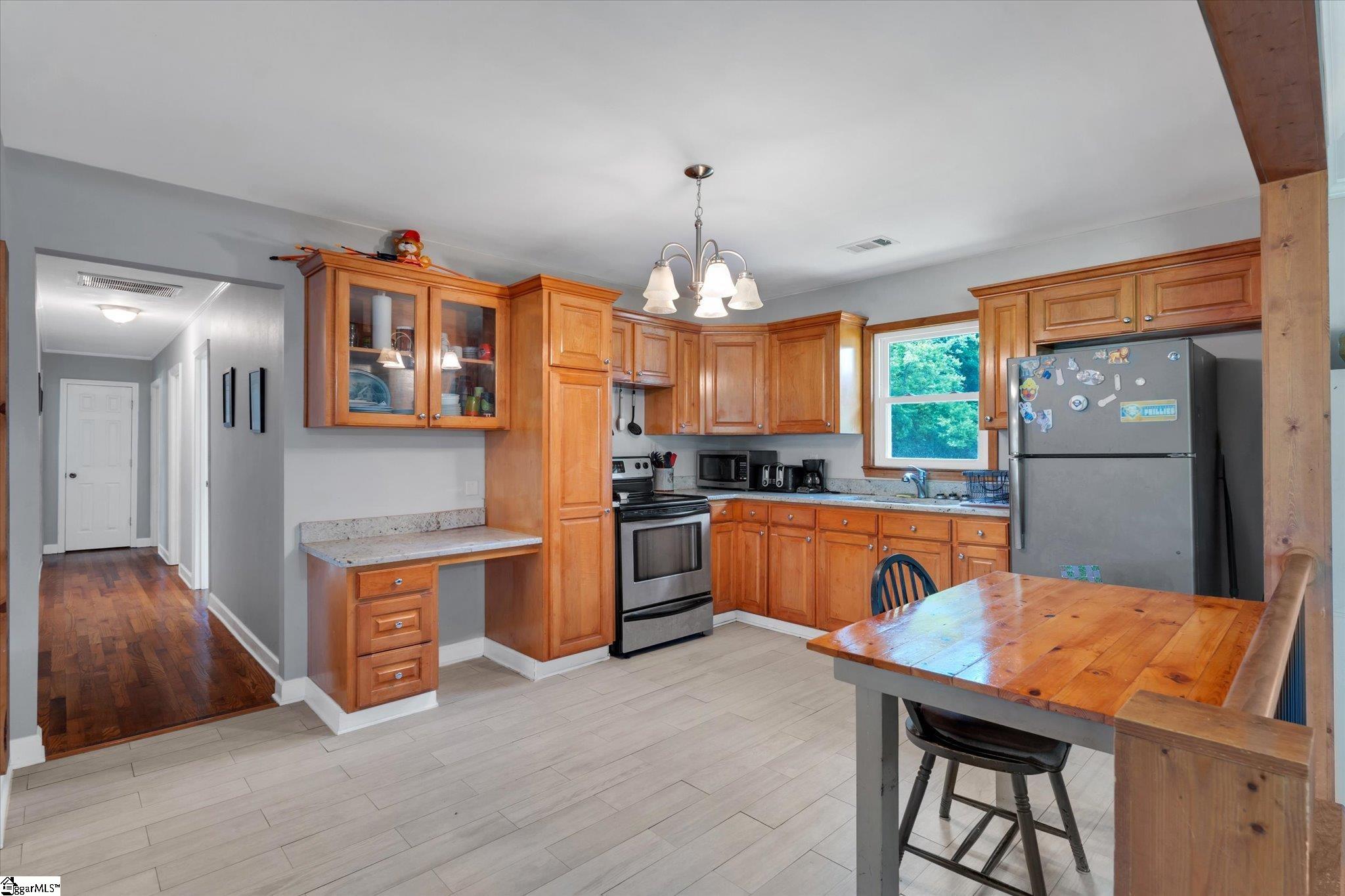 106 New Harrison Bridge Road Simpsonville, SC 29680 - Photo 8 of 33