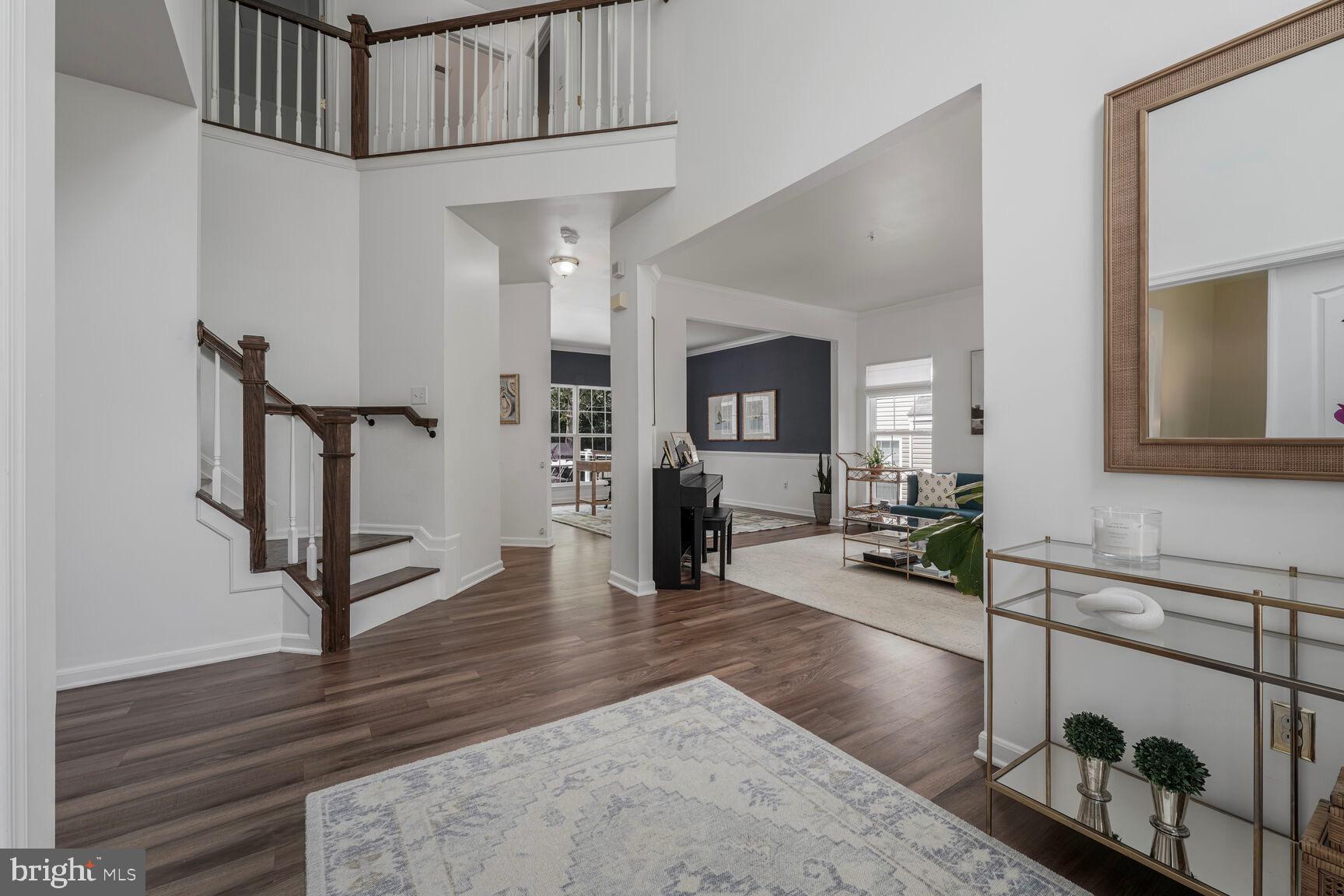 2604 Tree View Way Fort Washington, MD 20744 - Photo 6 of 50 a living room with furniture