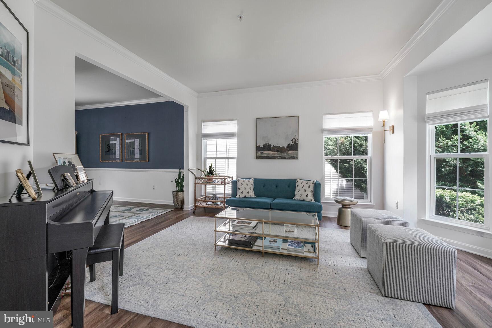 2604 Tree View Way Fort Washington, MD 20744 - Photo 7 of 50 a living room with furniture and a window