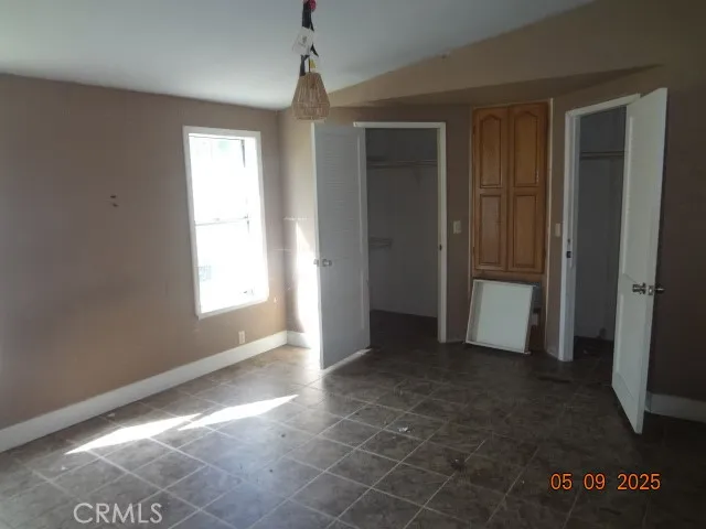 a bathroom with a toilet