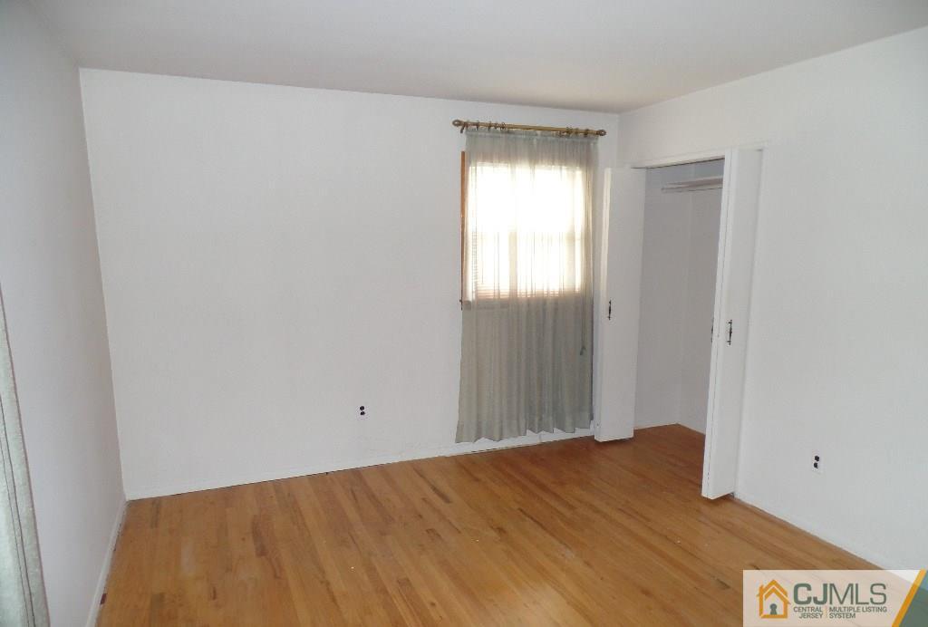 25 Owens Road Old Bridge, NJ 08857 - Photo 3 of 7 Gallery Image 3