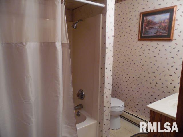 14965 North Prichard Road Lewistown, IL 61542 - Photo 17 of 53 Gallery Image 17