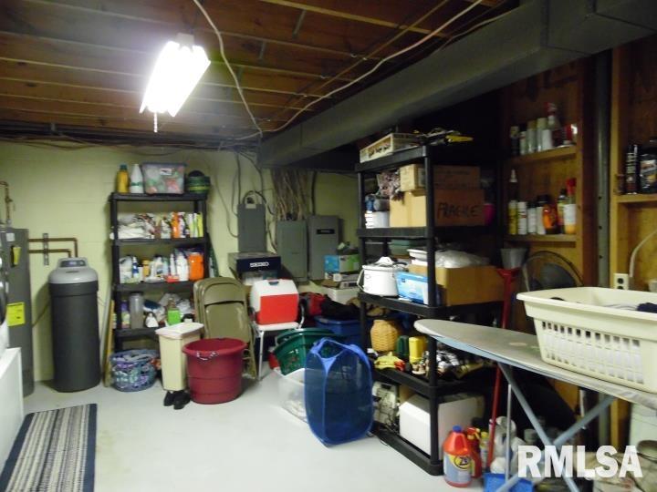 14965 North Prichard Road Lewistown, IL 61542 - Photo 26 of 53 Gallery Image 26