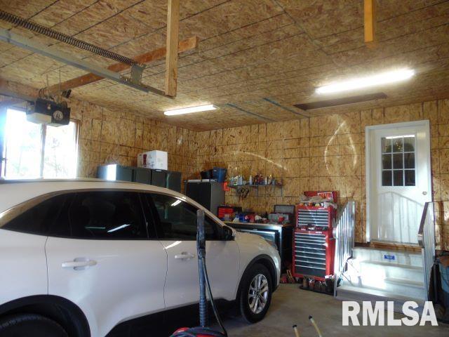 14965 North Prichard Road Lewistown, IL 61542 - Photo 33 of 53 Gallery Image 33