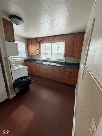 $194,900 | 329 Avon Avenue, Plainfield, IN 46168