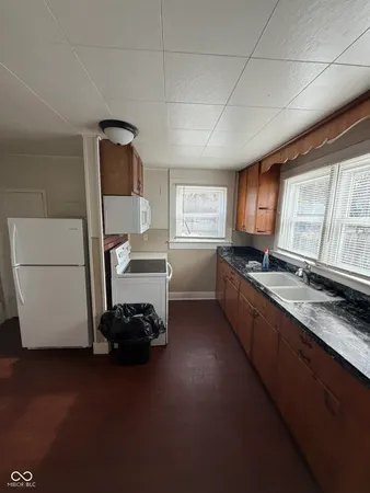 $194,900 | 329 Avon Avenue, Plainfield, IN 46168