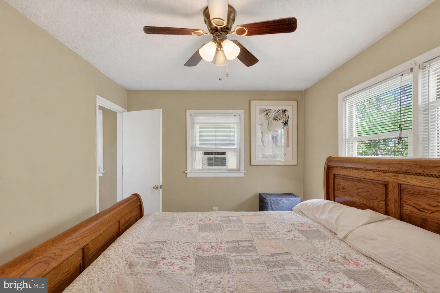 944 Highridge Road Front Royal, VA 22630 - Photo 12 of 29