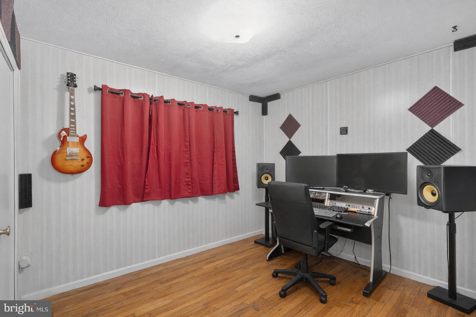 944 Highridge Road Front Royal, VA 22630 - Photo 17 of 29