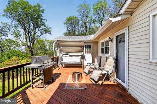 $350,000 | 944 Highridge Road, Front Royal, VA 22630