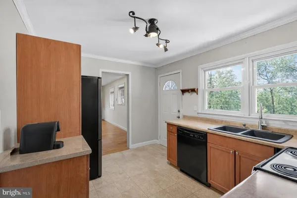 $350,000 | 944 Highridge Road, Front Royal, VA 22630