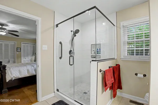 $367,000 | 40 Manor Road, Jackson, TN 38305