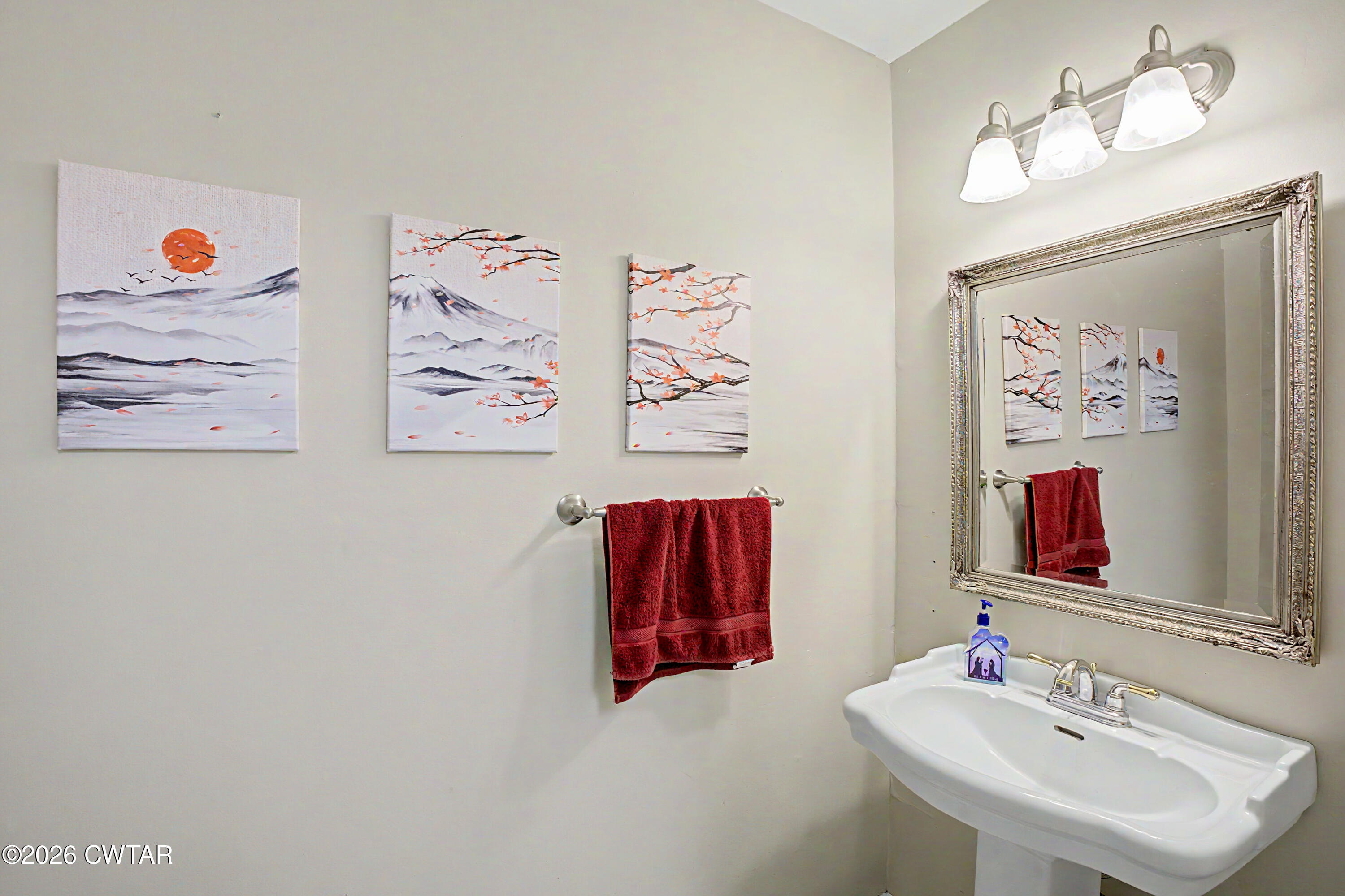 40 Manor Road Jackson, TN 38305 - Photo 25 of 38 Laundry Bathroom