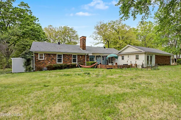 $367,000 | 40 Manor Road, Jackson, TN 38305