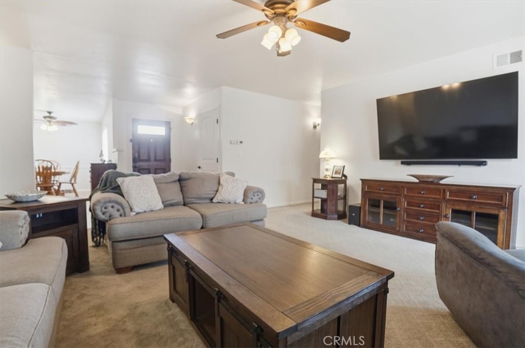 13148 Ridgedale Drive Poway, CA 92064 - Photo 9 of 43