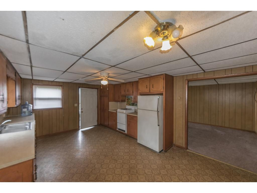 200 Frontage Road Johnson City, TN 37604 - Photo 15 of 18 Photo 15