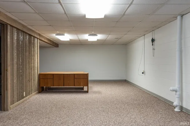 $499,900 | 409 East Woodridge Drive, Bloomington, IN 47408