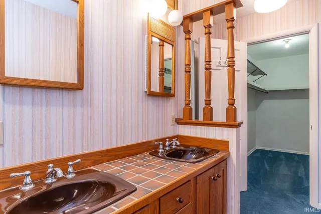 $499,900 | 409 East Woodridge Drive, Bloomington, IN 47408