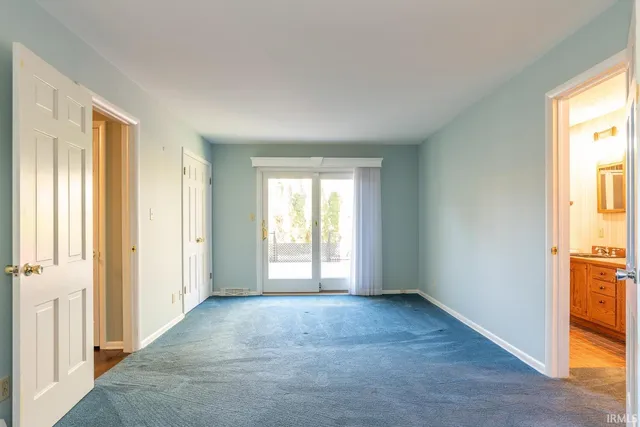 $499,900 | 409 East Woodridge Drive, Bloomington, IN 47408