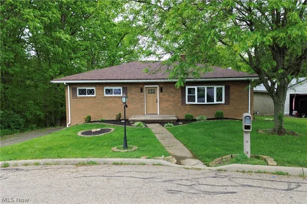 $249,900 | 183 Meadow Road, Wintersville, OH 43953