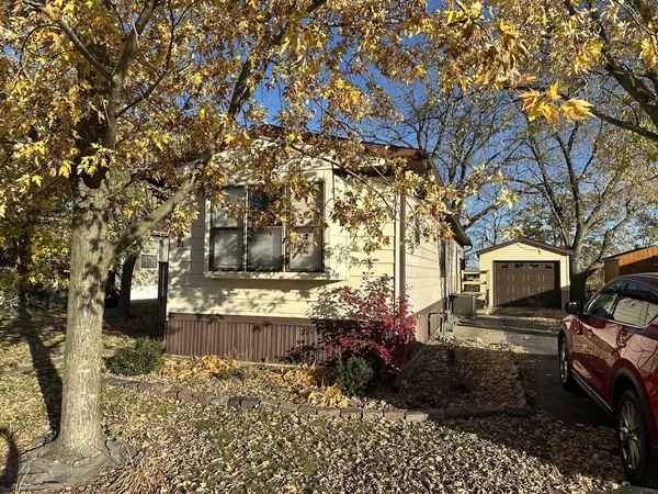 $38,000 | 31 Meadowlark Lane, Beecher, IL 60401