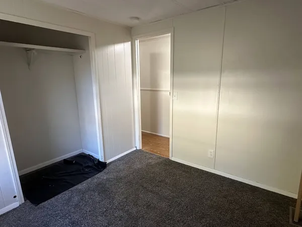 $38,000 | 31 Meadowlark Lane, Beecher, IL 60401