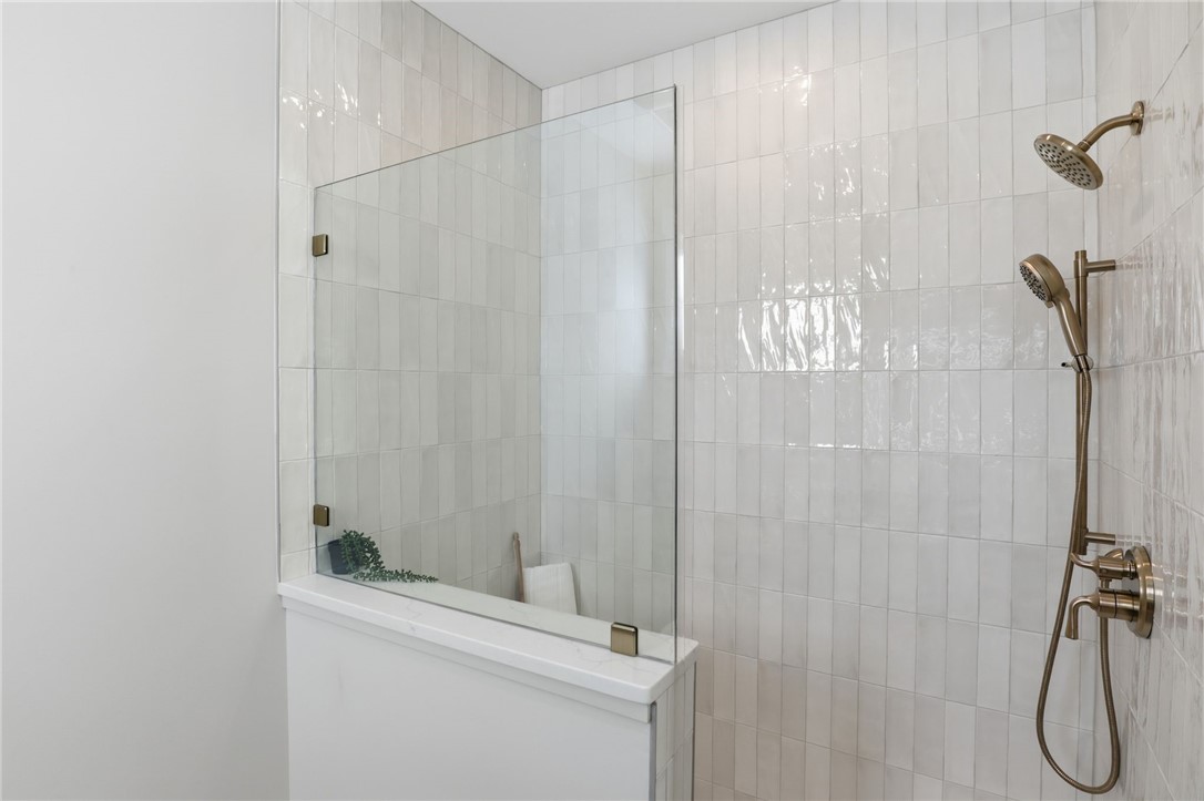 347 Rumford Road Greece, NY 14626 - Photo 18 of 25