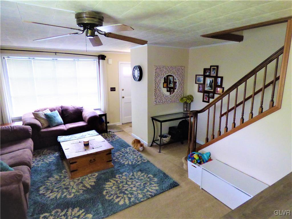 1559 Valley Road Bethlehem, PA 18018 - Photo 6 of 17 Gallery Image 6