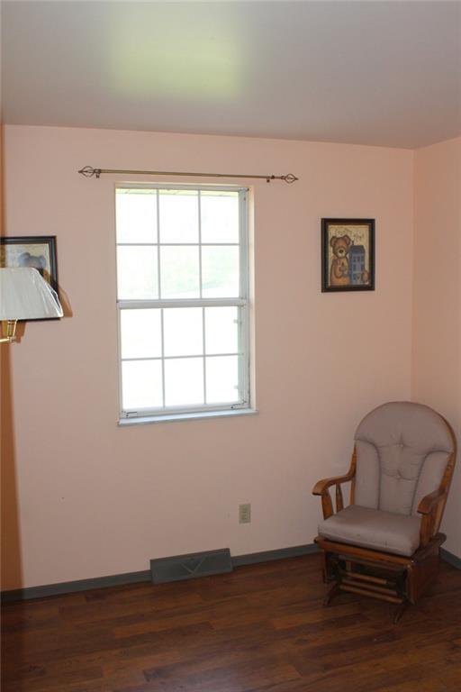 185 Davis Road Butler, PA 16002 - Photo 12 of 19 Gallery Image 12