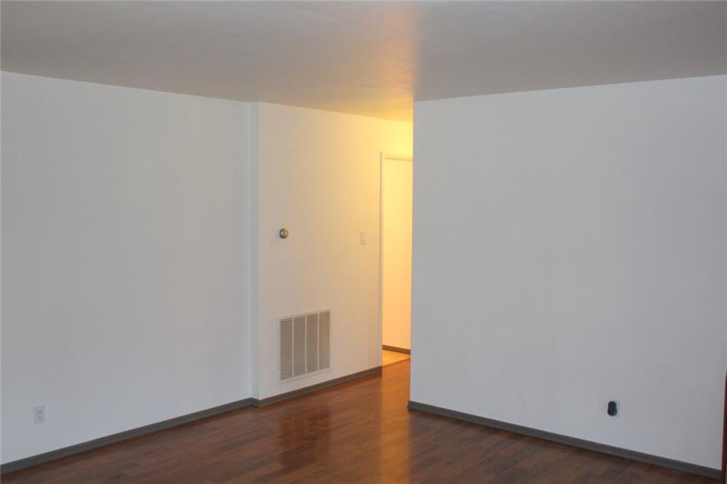 185 Davis Road Butler, PA 16002 - Photo 10 of 19 Gallery Image 10