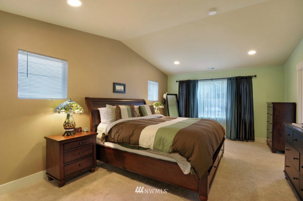 4910 Southeast 2nd Place Renton, WA 98059 - Photo 11 of 22