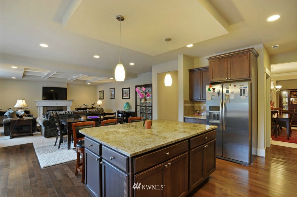 4910 Southeast 2nd Place Renton, WA 98059 - Photo 7 of 22