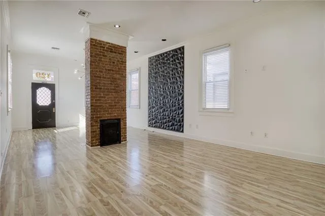 $375,000 | 429 Huey P Long Avenue, Gretna, LA 70053