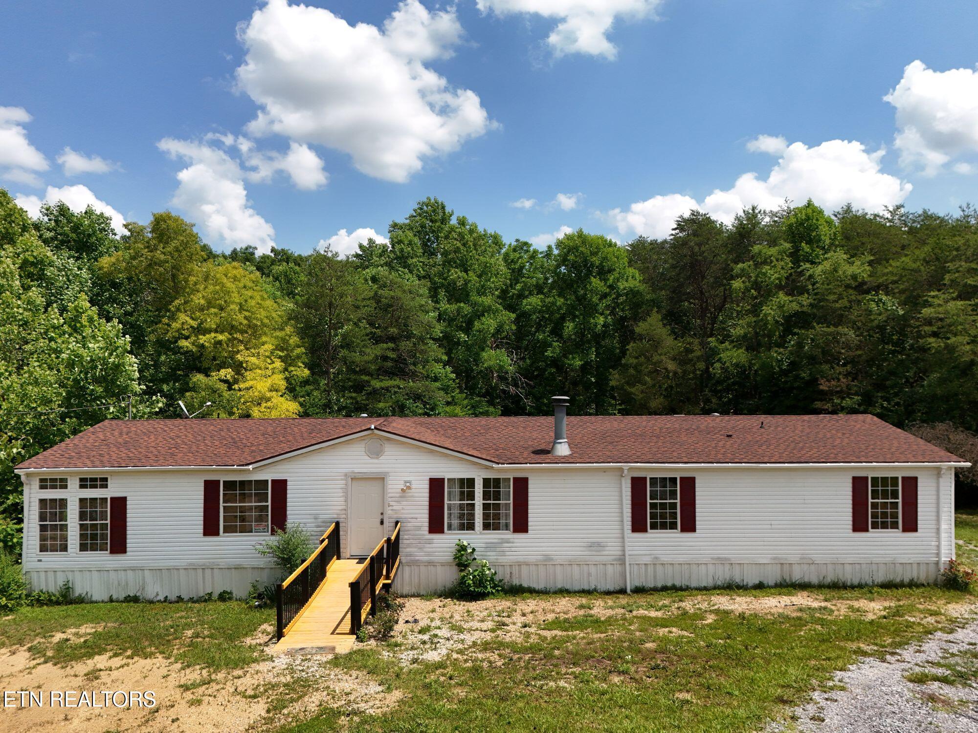 915 Porter Kite Road Mohawk, TN 37810 - Photo 2 of 33 11