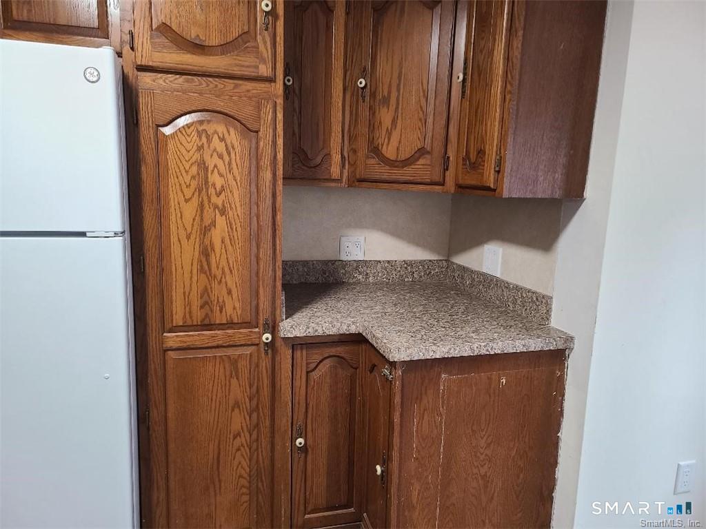 6 N Road East Lyme, CT 06357 - Photo 3 of 6