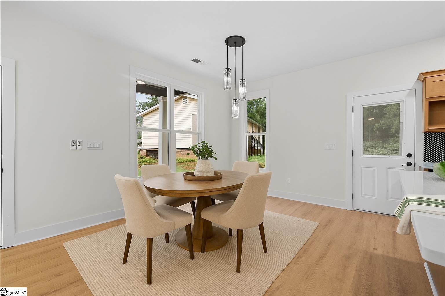 119 A State Rd S-23-886 Fountain Inn, SC 29644 - Photo 12 of 32